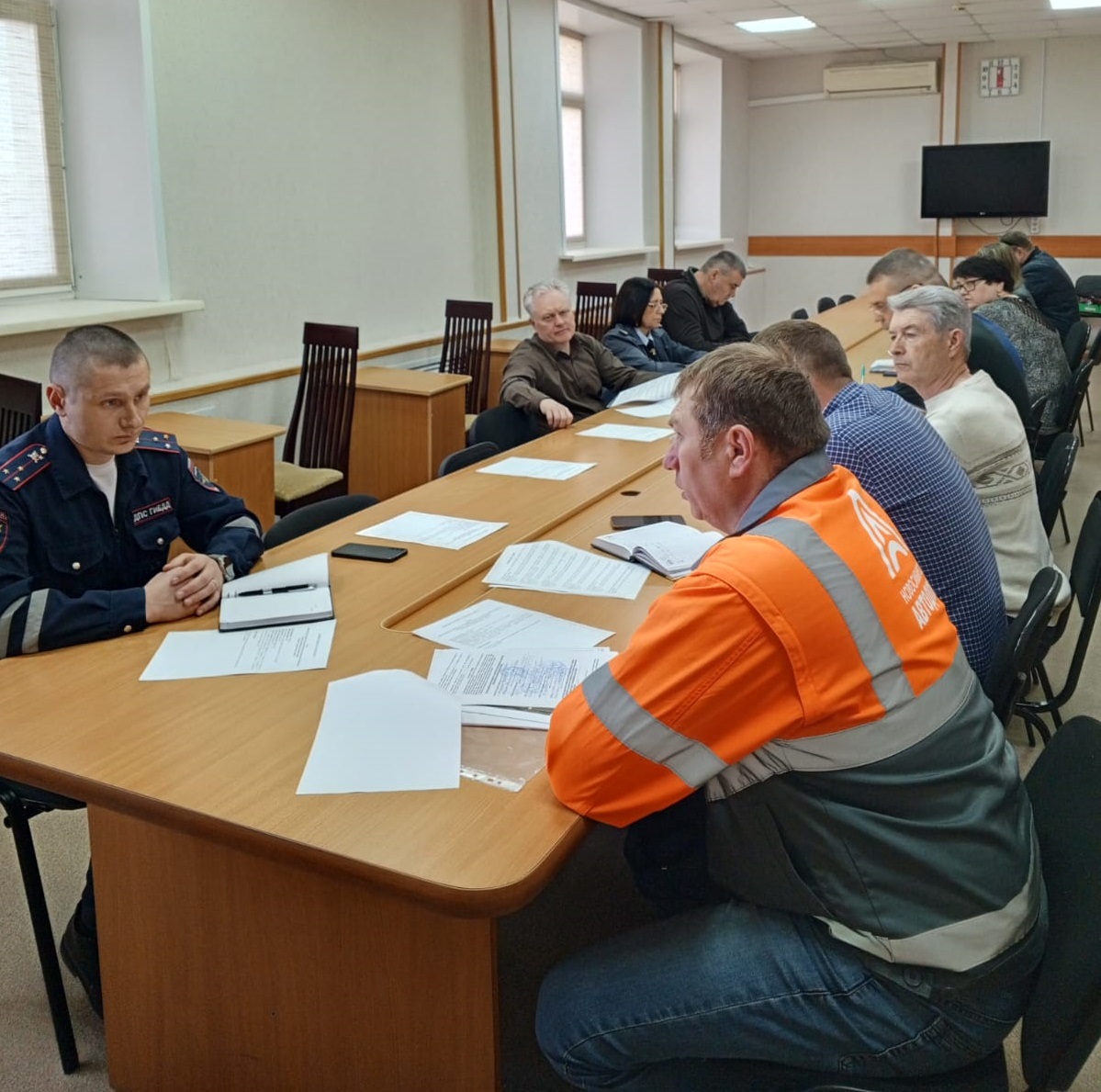 Администрация Татарского района провела совещание по вопросам БДД